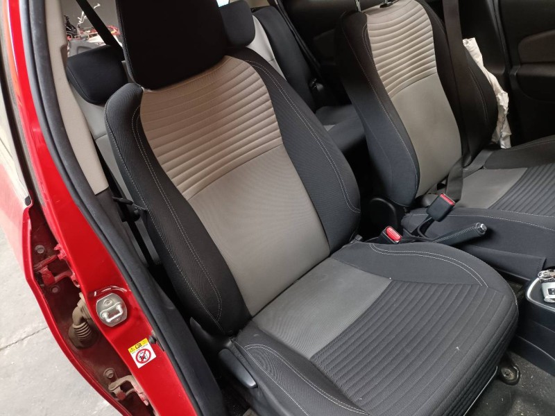 toyota yaris del año 2018