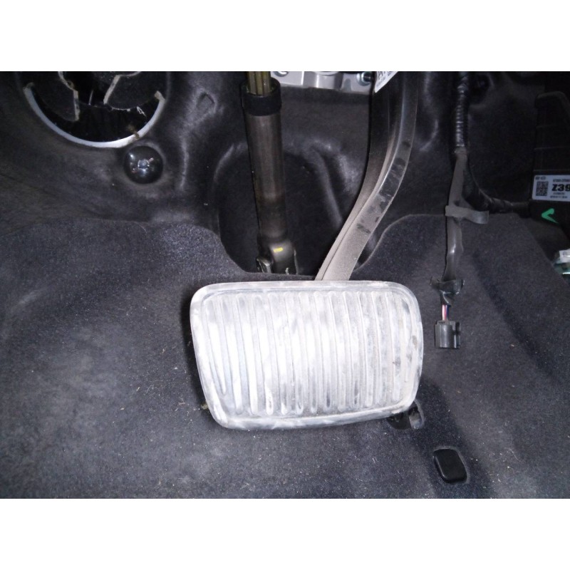 Recambio de pedal freno para hyundai tucson style 2wd referencia OEM IAM   