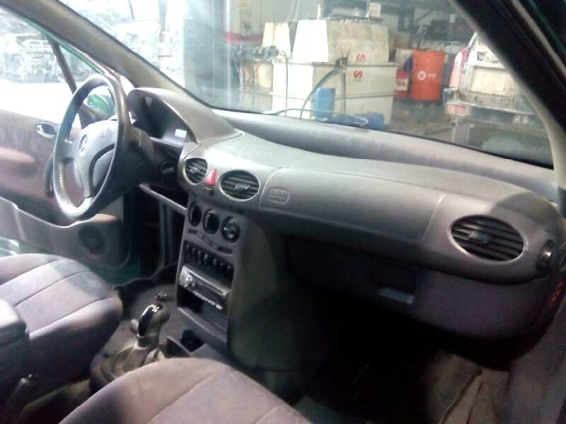 mercedes-benz clase a (w168) del año 2000