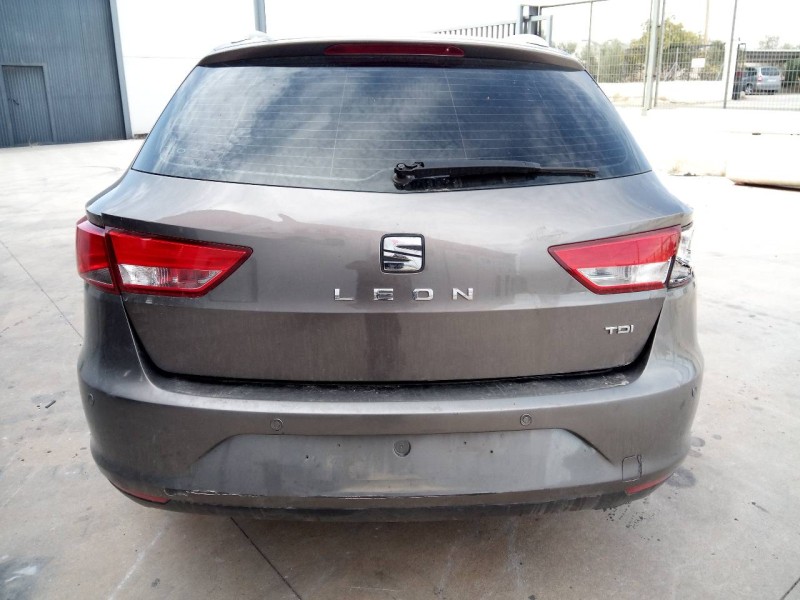 seat leon st (5f8) del año 2014