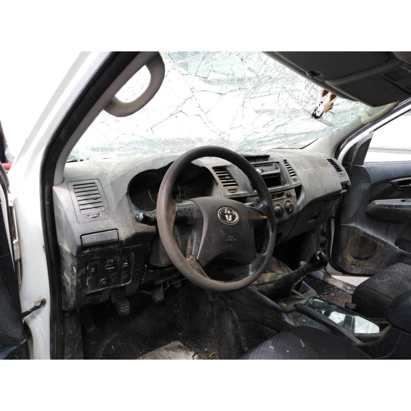 toyota hilux (kun) del año 2015