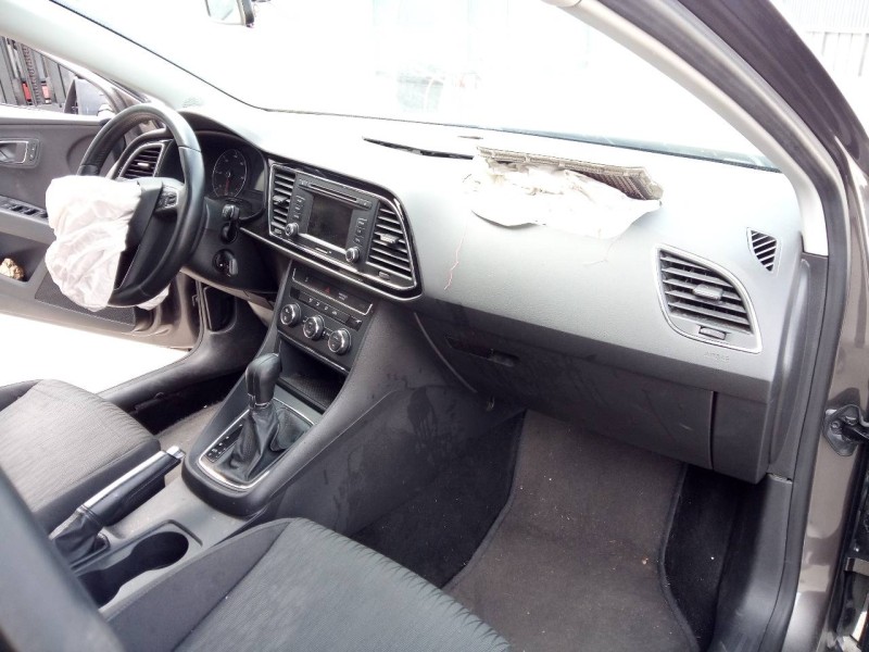 seat leon st (5f8) del año 2014