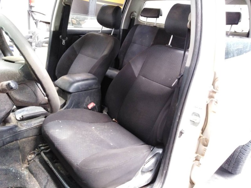 toyota hilux (kun) del año 2015