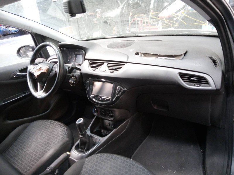 opel corsa e del año 2015