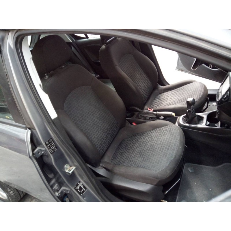 opel corsa e del año 2015