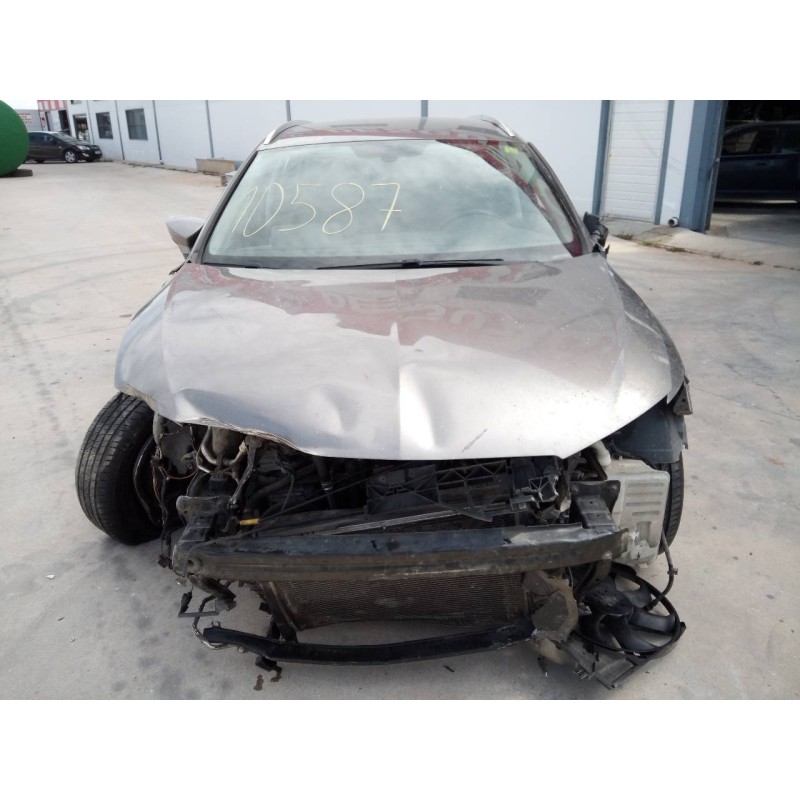 seat leon st (5f8) del año 2014