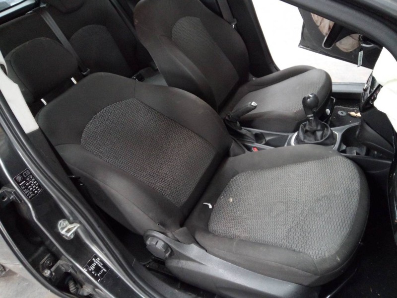 opel corsa e del año 2017