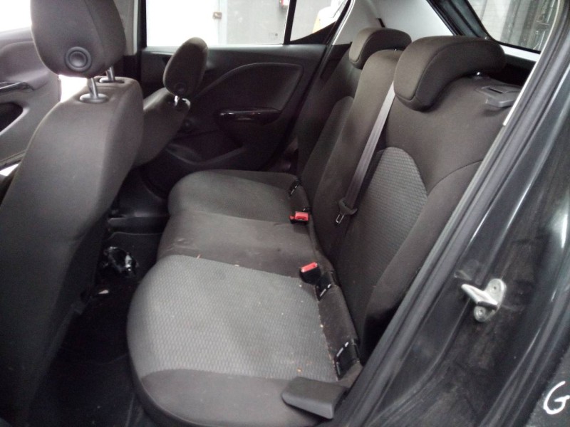 opel corsa e del año 2017