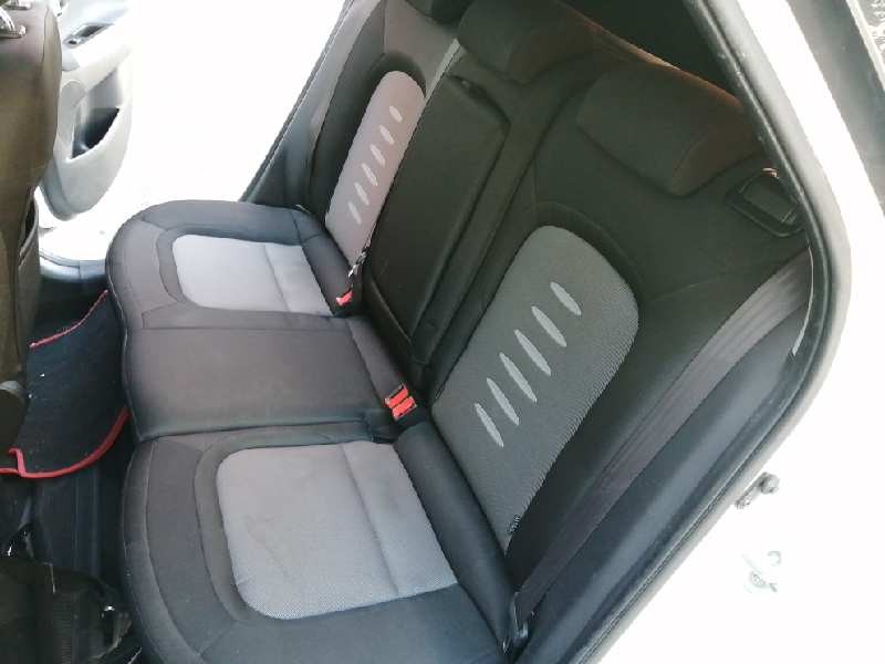 kia cee´d sporty wagon del año 2013