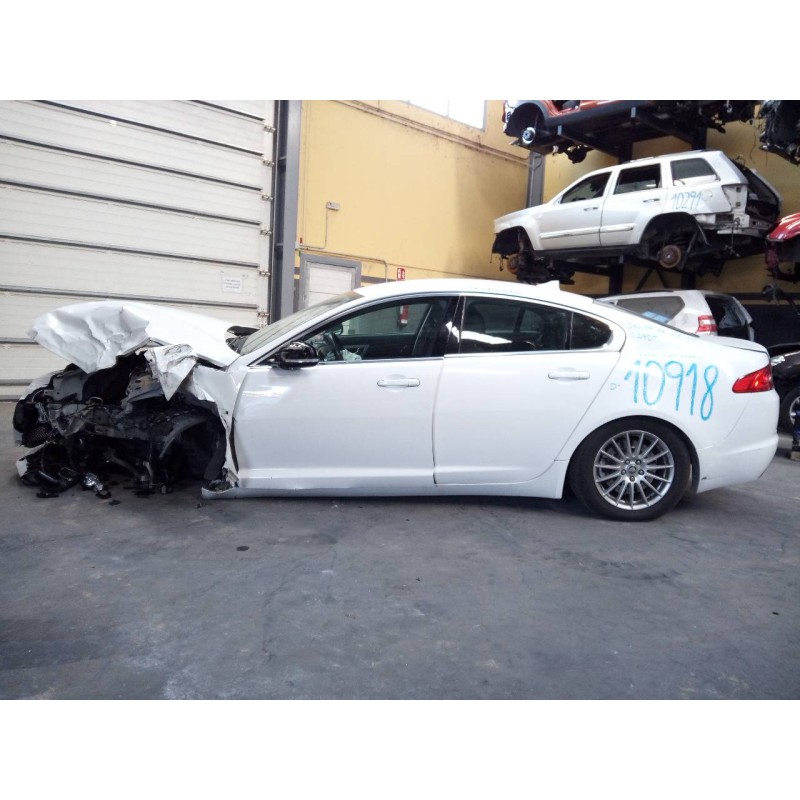 jaguar xf del año 2013