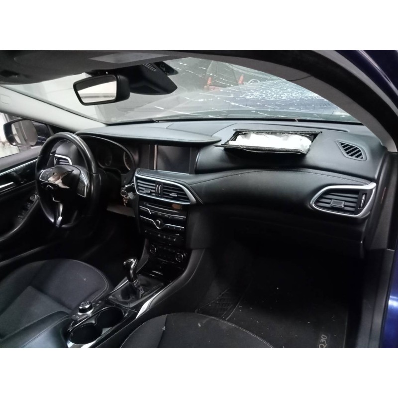 infiniti q30 del año 2017