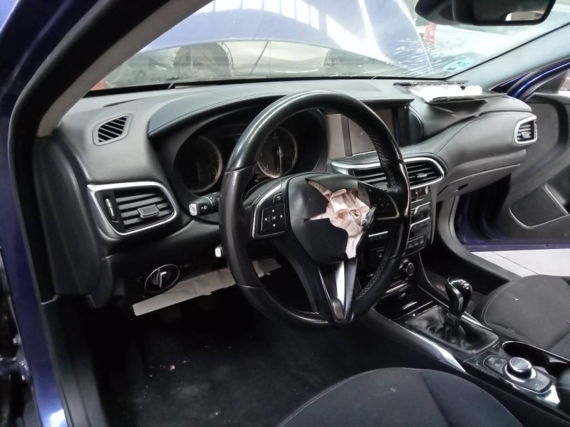 infiniti q30 del año 2017