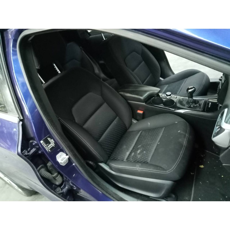 infiniti q30 del año 2017