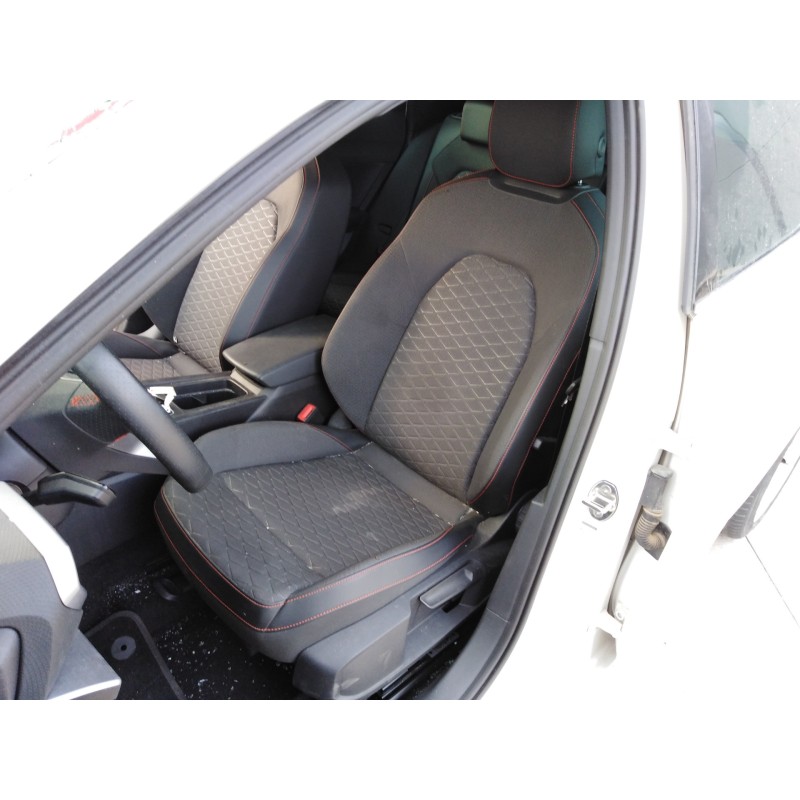 seat leon (kl1) del año 2021