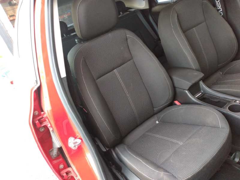 opel astra j lim. del año 2010