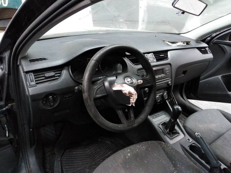 skoda octavia combi (5e5) del año 2015