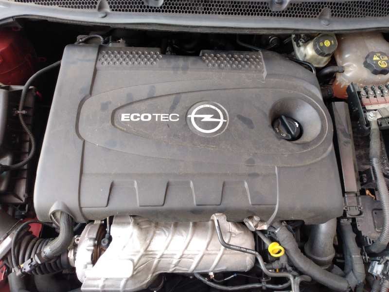 opel astra j lim. del año 2010