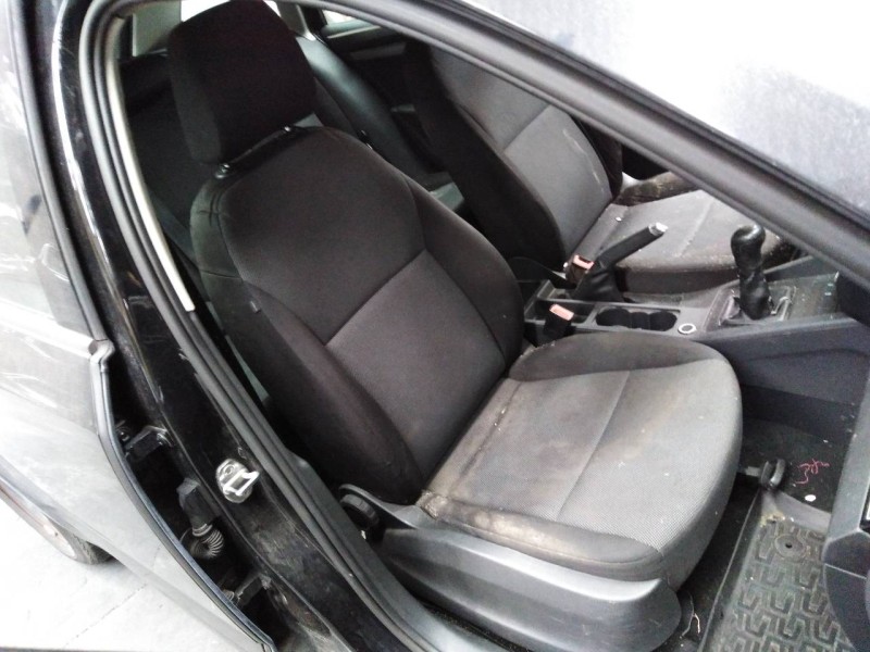 skoda octavia combi (5e5) del año 2015