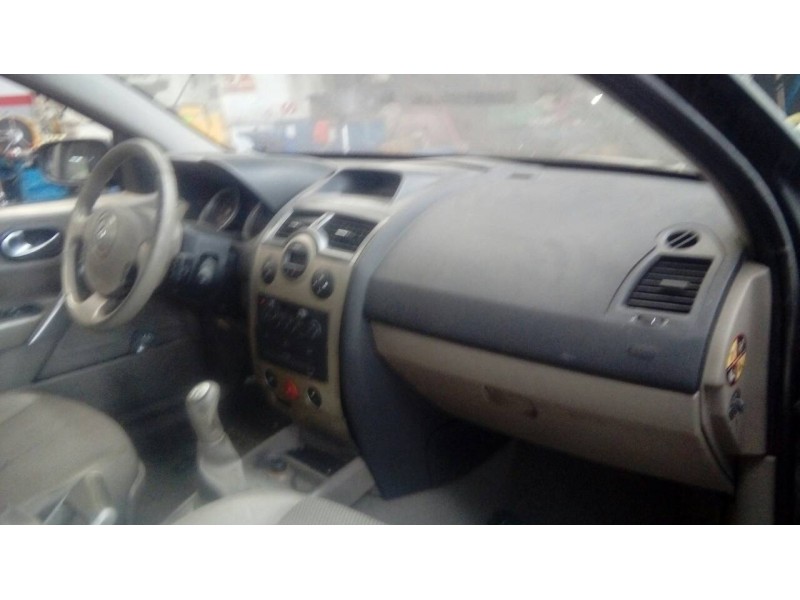 renault megane ii berlina 3p del año 2004