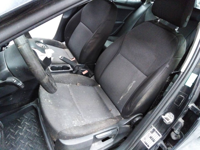 skoda octavia combi (5e5) del año 2015