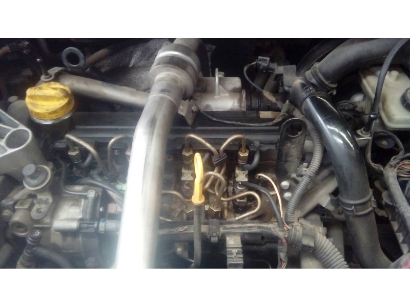 renault megane ii berlina 3p del año 2004