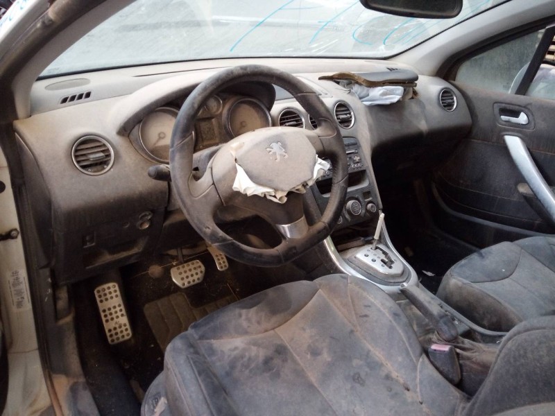 peugeot 308 cc (2009) del año 2010