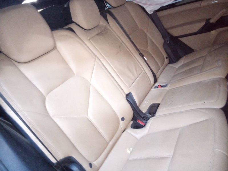 porsche cayenne (typ 92aa) del año 2014