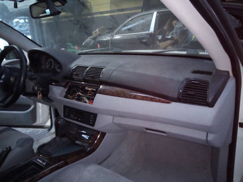 bmw x5 (e53) del año 2004