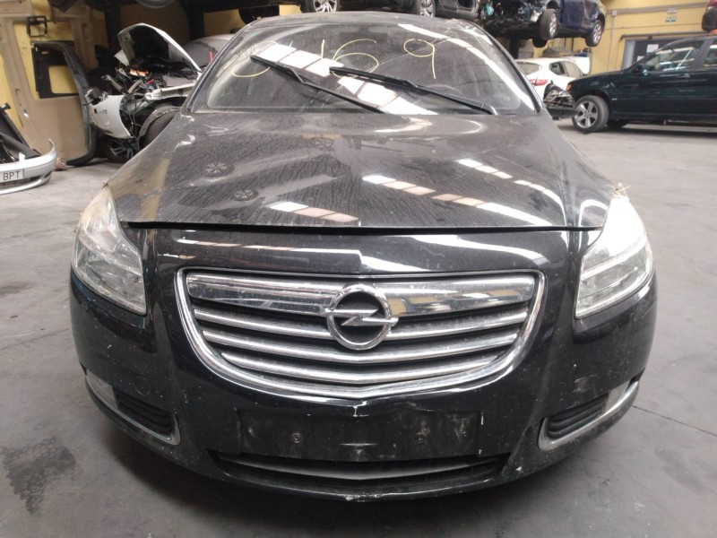 opel insignia berlina del año 2013