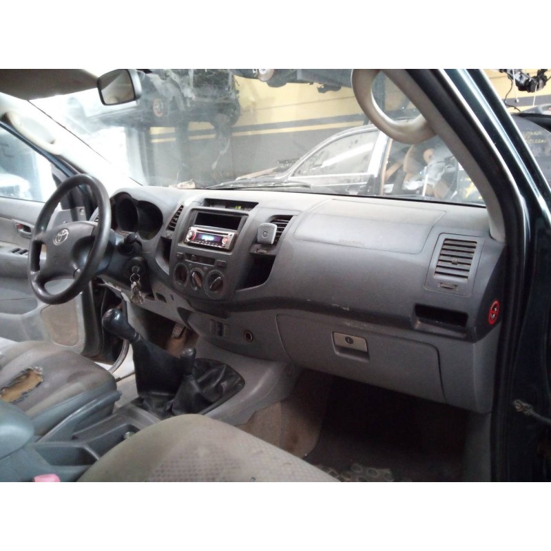 toyota hilux (kun) del año 2005