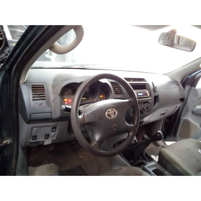 toyota hilux (kun) del año 2005