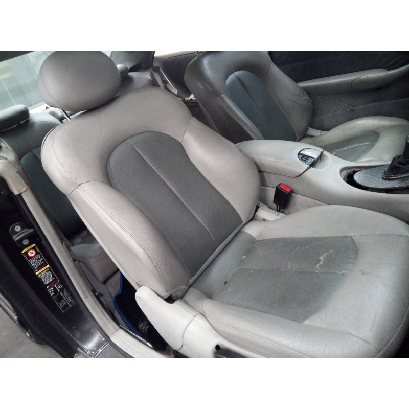 mercedes-benz clase clk (w209) coupe del año 2004