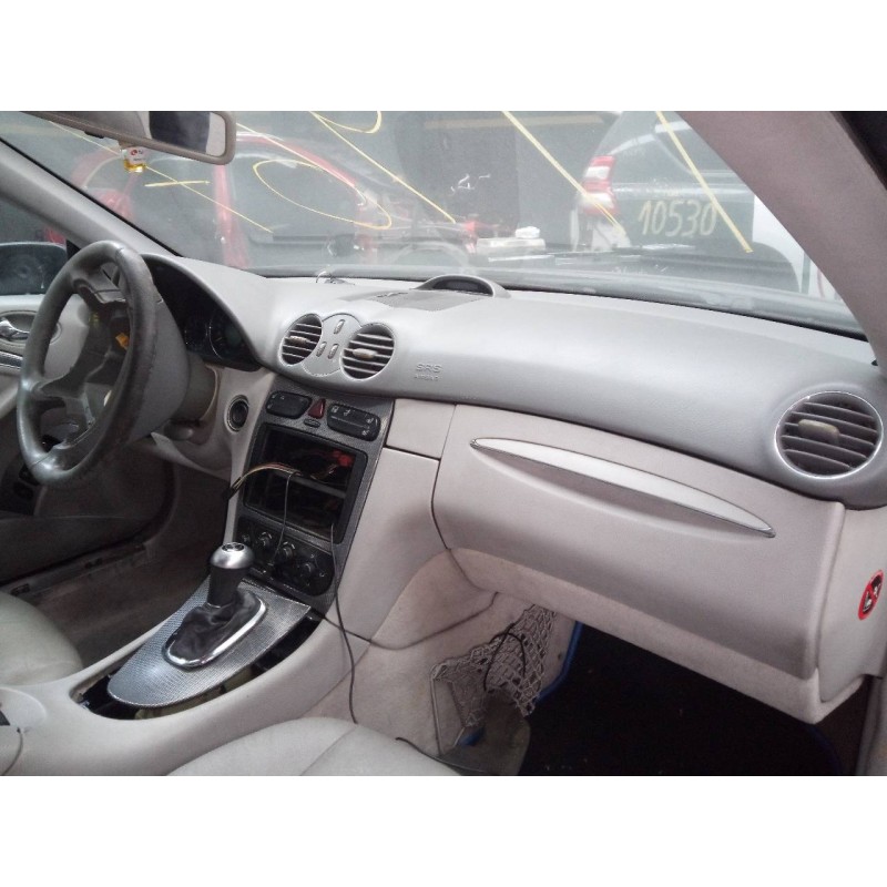 mercedes-benz clase clk (w209) coupe del año 2004