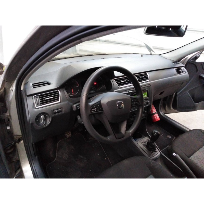 seat toledo (kg3) del año 2012