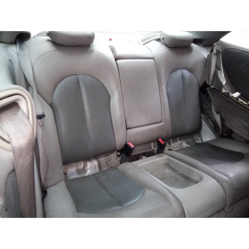 mercedes-benz clase clk (w209) coupe del año 2004