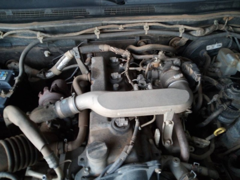 toyota hilux (kun) del año 2005