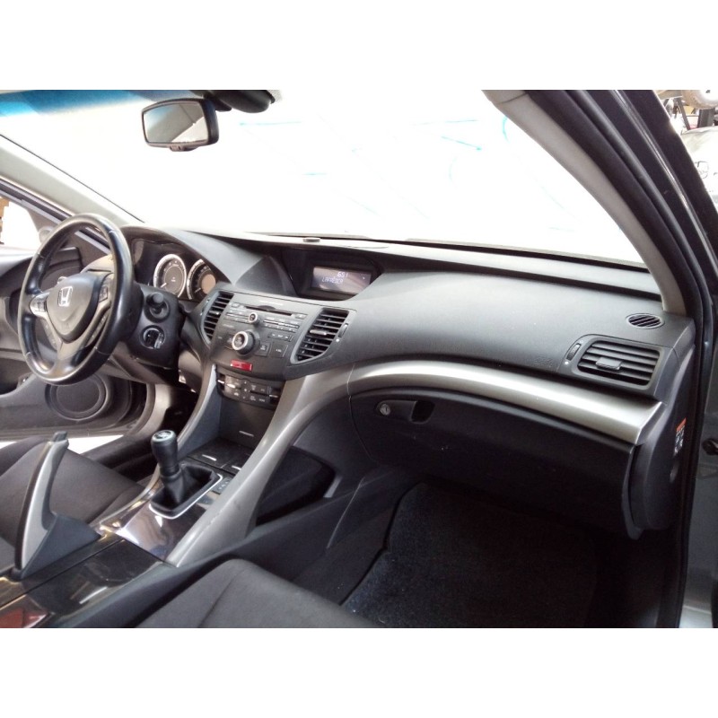 honda accord berlina (cu) del año 2009