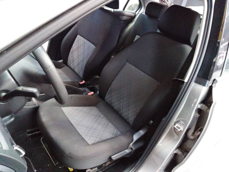 seat toledo (kg3) del año 2012