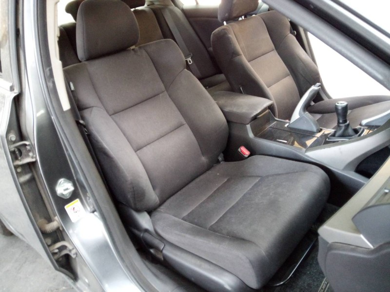 honda accord berlina (cu) del año 2009