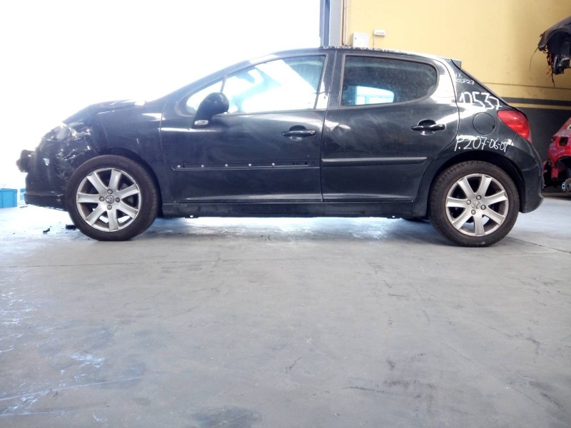 peugeot 207 del año 2007