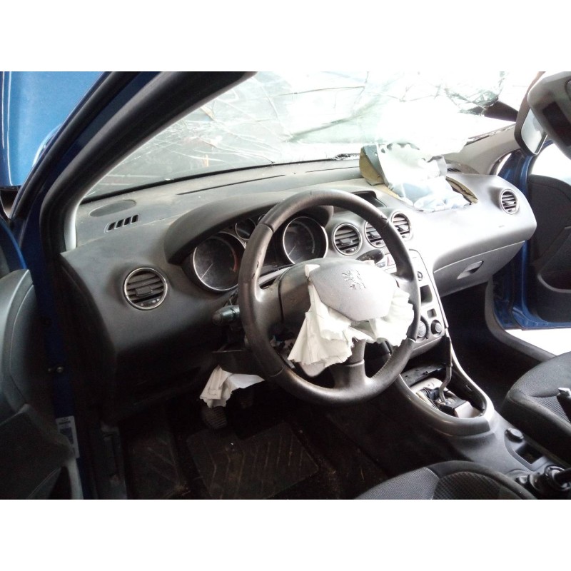 peugeot 308 del año 2010