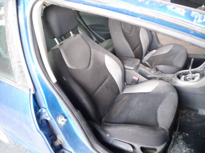 peugeot 308 del año 2010