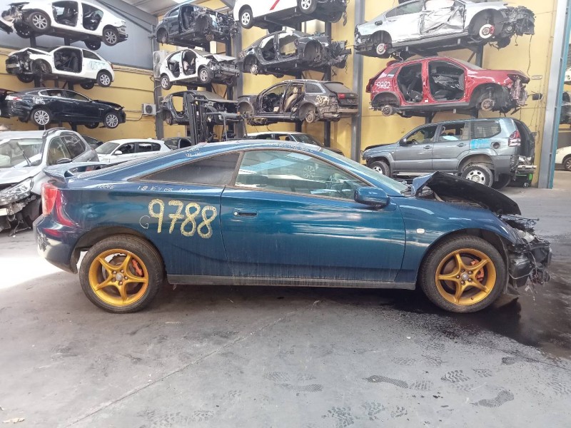 toyota celica (t23) del año 2004