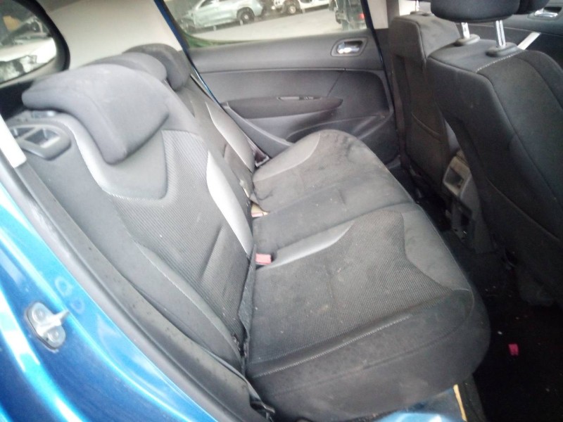 peugeot 308 del año 2010