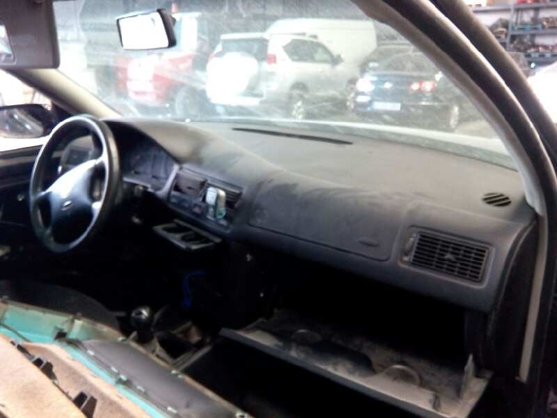 volkswagen golf iv berlina (1j1) del año 1998