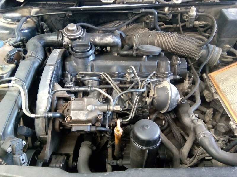 volkswagen golf iv berlina (1j1) del año 1998