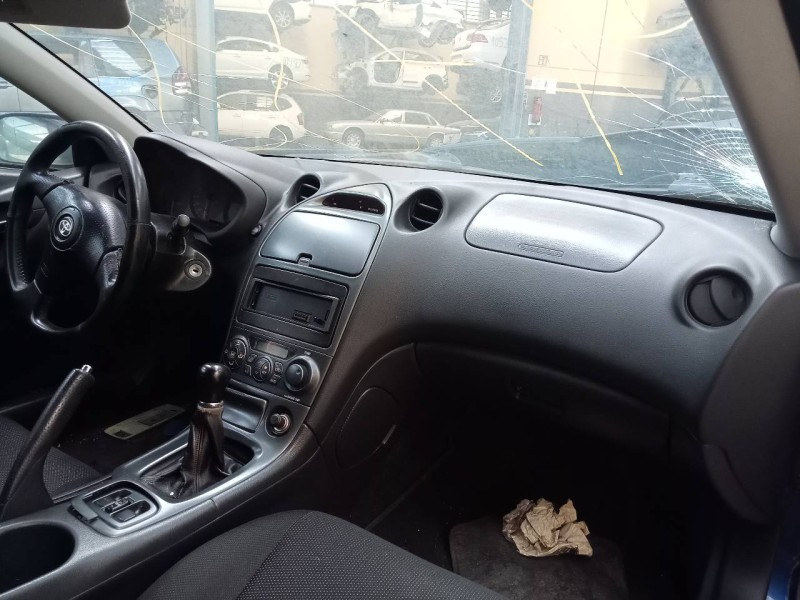 toyota celica (t23) del año 2004