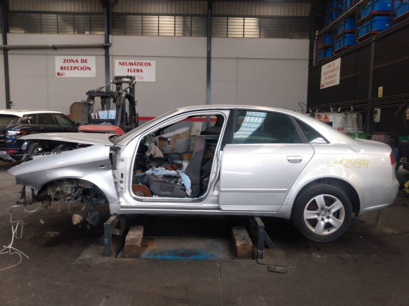 audi a4 berlina (8e) del año 2004