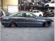 MERCEDES-BENZ CLASE C (W203) BERLINA