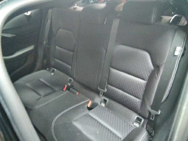 infiniti q30 del año 2016